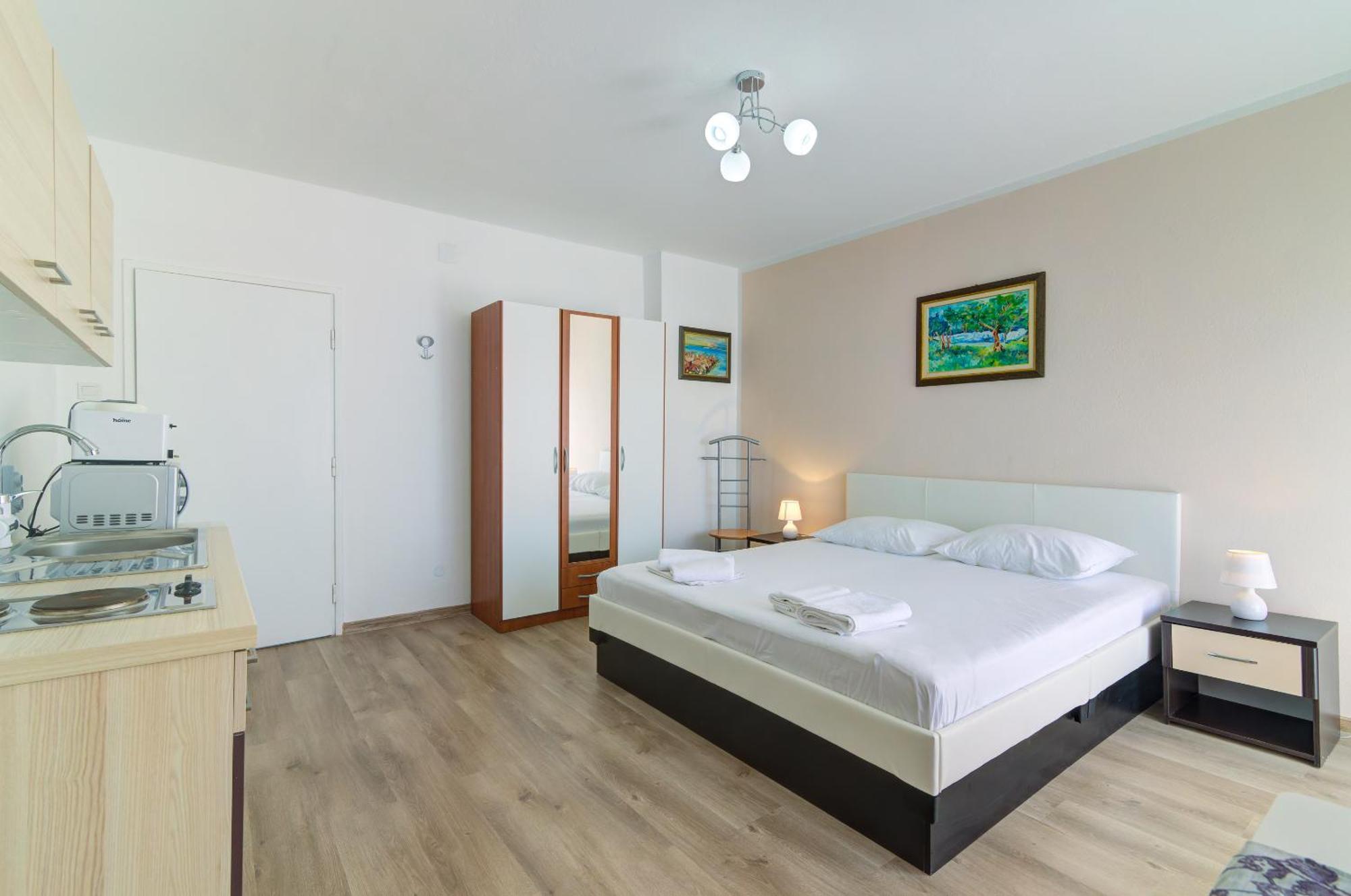 Apartmani Ana Senj  Kamer foto