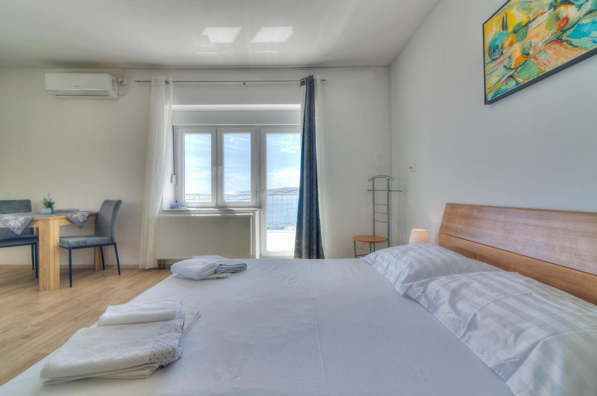 Apartmani Ana Senj  Kamer foto