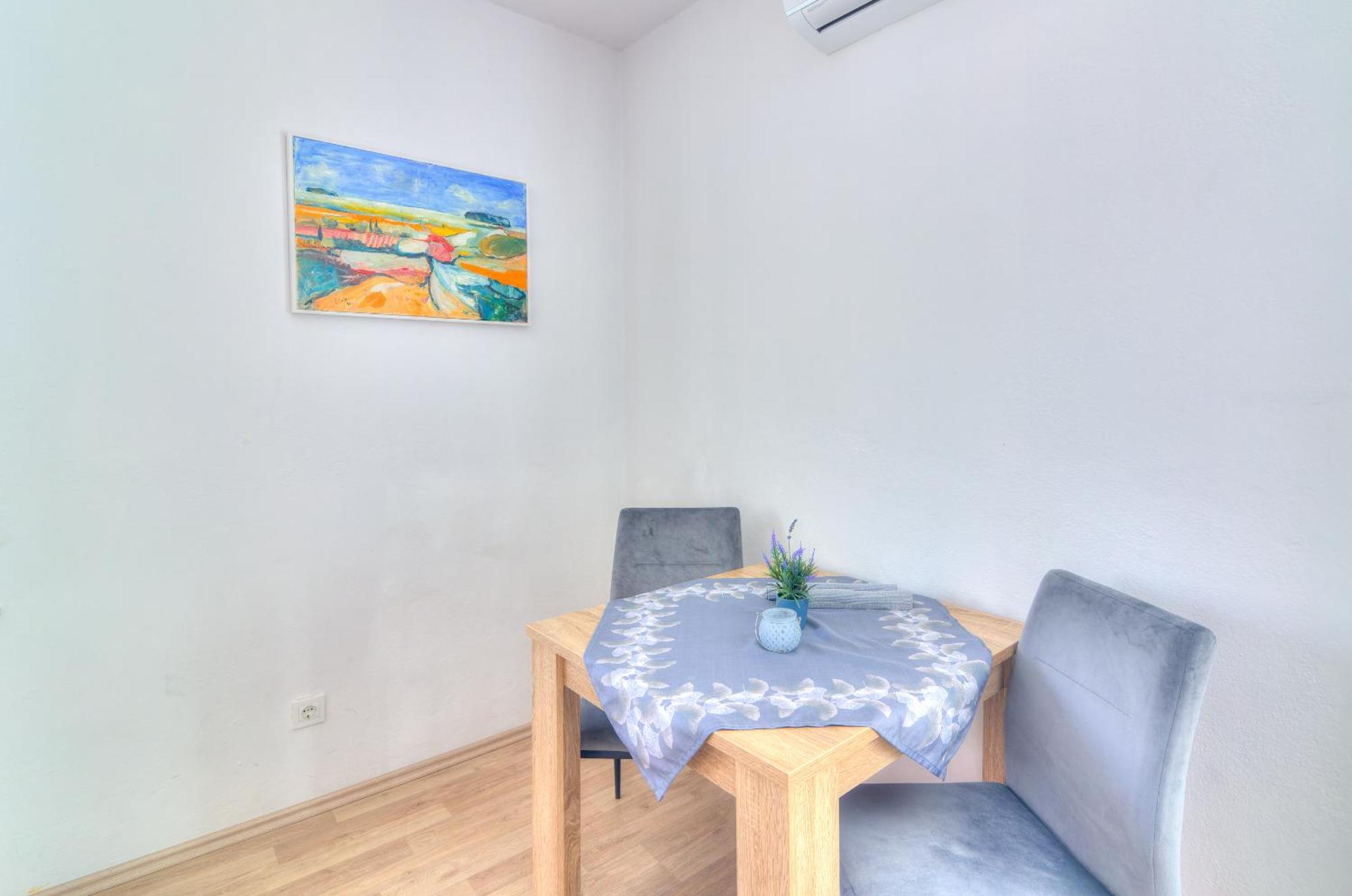 Apartmani Ana Senj  Kamer foto